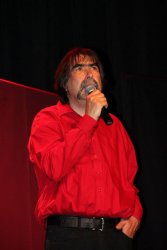 Francis Essique, notre chanteur.